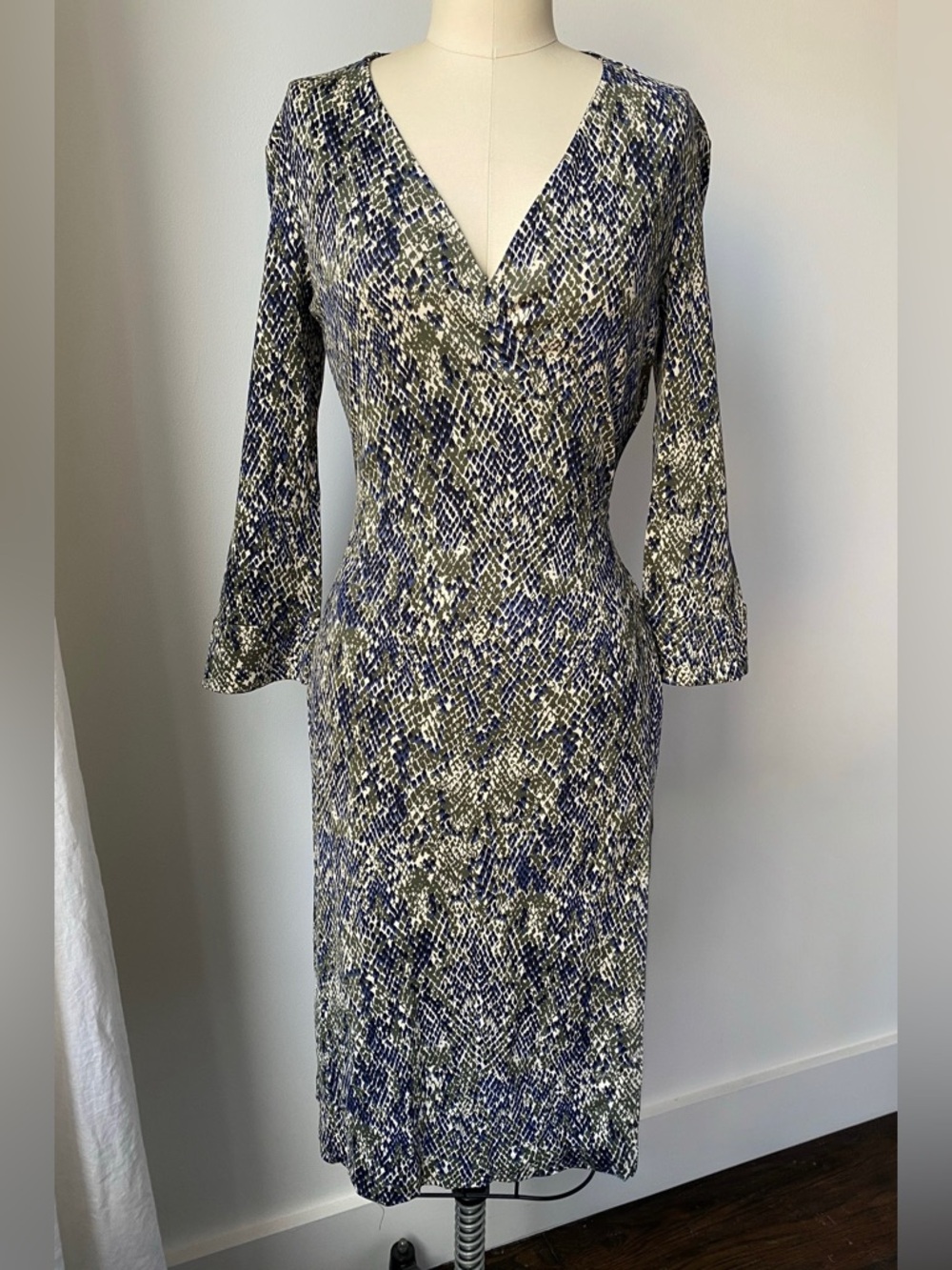 Vintage Diane von Furstenberg Silk Jersey Snakeskin Print Wrap Dress